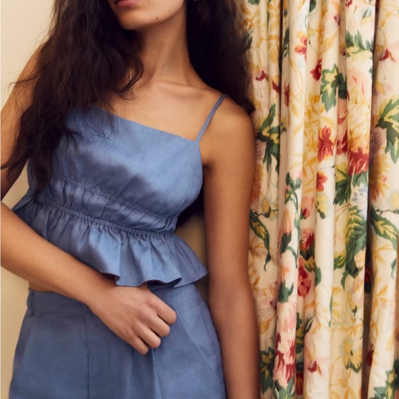 REFORMATION LINEN TOP - Picture 3 of 7